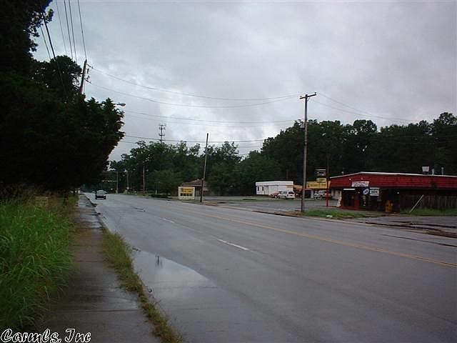 2nd image of 10215 Chicot Rd