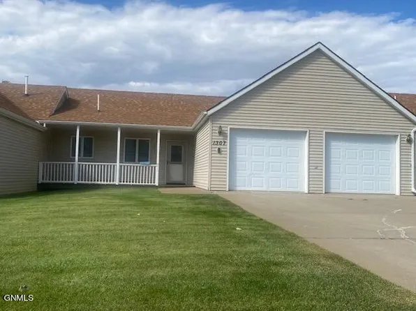 1307 2nd Ave NW, Beulah, ND 58523