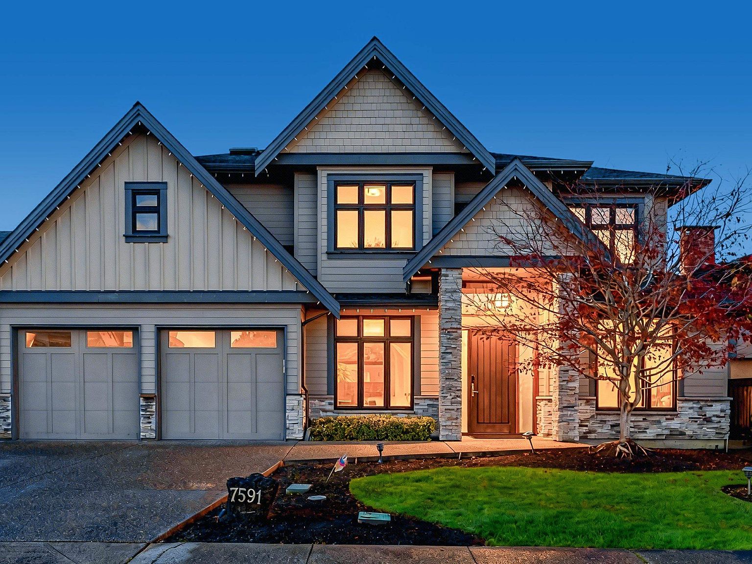 7591 Gabriola Cres