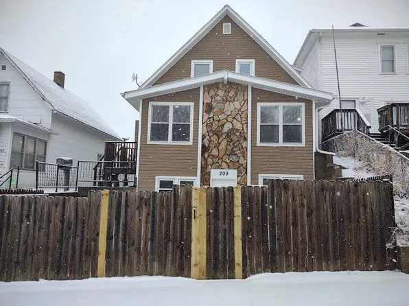 209 N 6th St, Missouri Valley, IA 51555