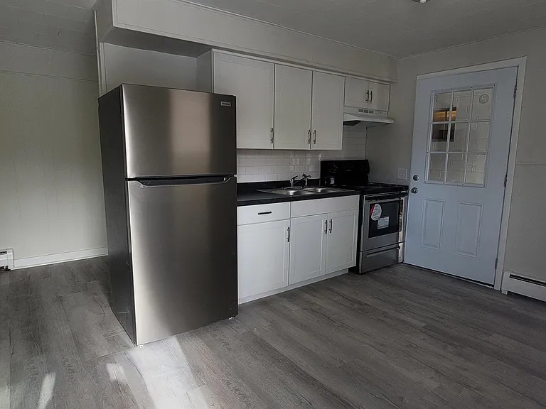 201 Gale Ave #25 — Photo 2