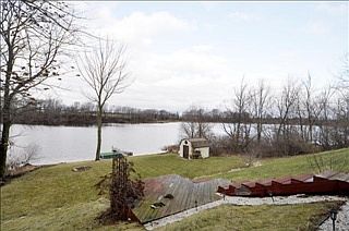 4th image of 1826 Pratt Lake Dr