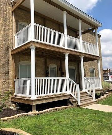 3rd image of 126 W Washington St APT 2
