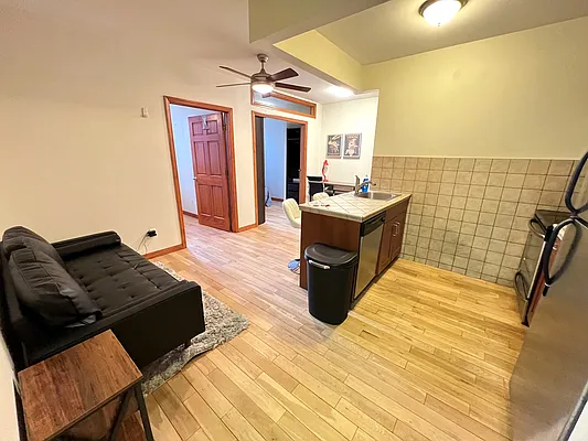 Rented by OvCo Realty | media 3