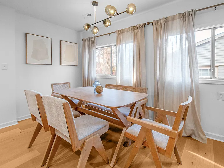 1330 Dean St — Photo 42