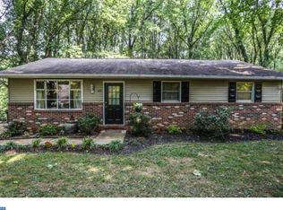 211 Jonathan Dr, Coatesville, PA 19320