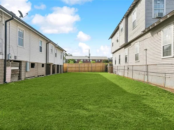 3015 Burdette St, New Orleans, LA 70125