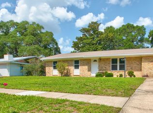 102 Nebraska Ave NE, Fort Walton Beach, FL 32548