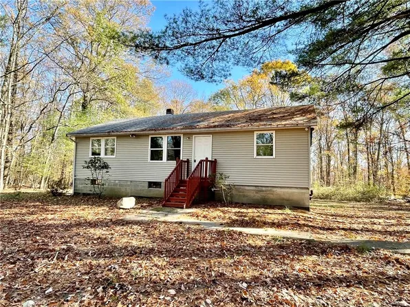 46 Woods Road, Pine Bush, NY 12566