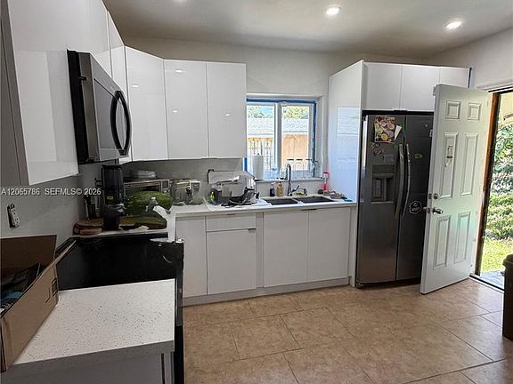 5th image of 5525 NW 5th Ct