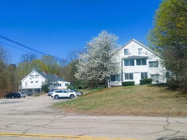 65 Curve St APT 3, Millis, MA 02054