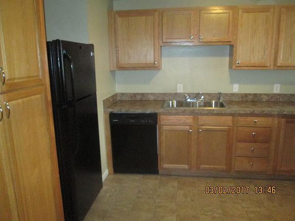 4th image of 1558 Mott St