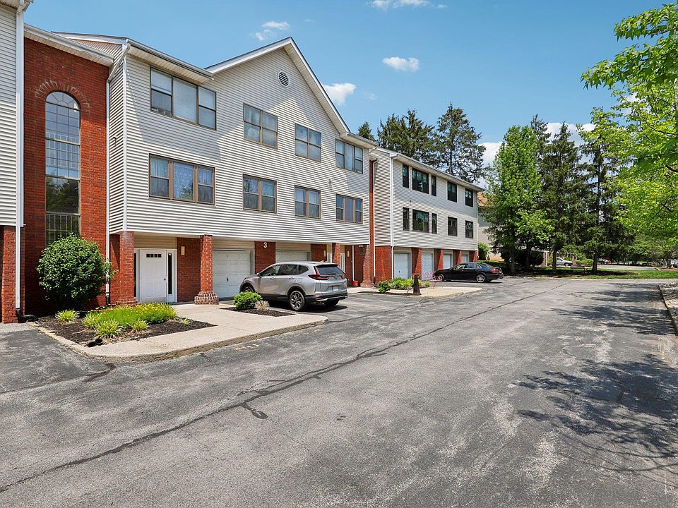 1st image of 162 Deer Ct Drive