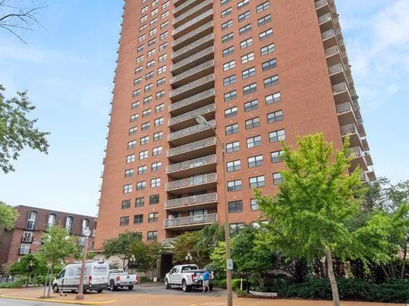 4466 W Pine Blvd APT 13C, Saint Louis, MO 63108