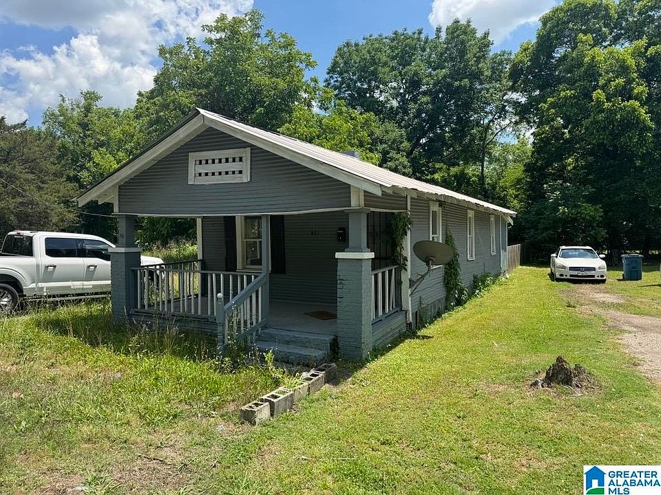 1st image of 621 Pine Hill Rd
