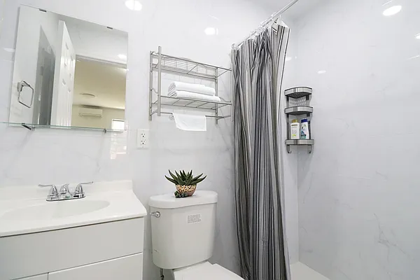 Rented by Nest Seekers International | media 4