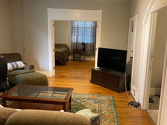 5th image of 646 Orville Ave #1