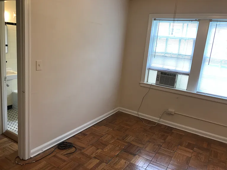 2845 Thornhill Rd #123B — Photo 27