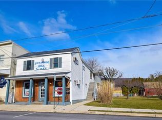 417 W Spruce St, Tamaqua, PA 18252