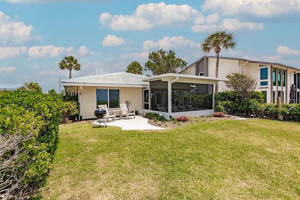 2 bed, 2.0 bath, 1164 sqft, $27,000 — Photo 1