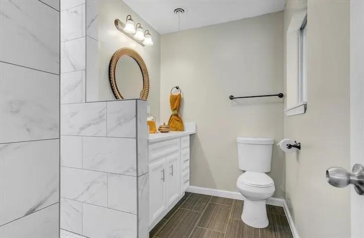 4327 McFarland Cir — Photo 17