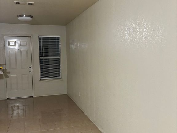3rd image of 5703 Greengate Dr #A