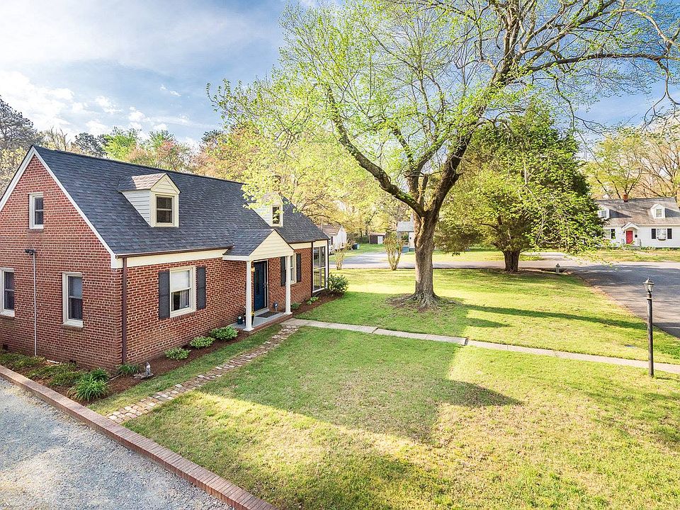 1st image of 1201 Acorn Ln