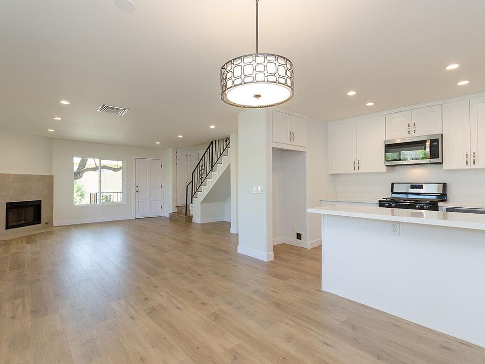 1st image of 1149 N Parish Pl #5