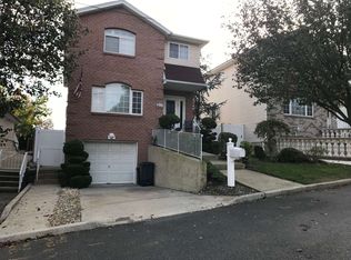 207 Getz Ave, Staten Island, NY 10312