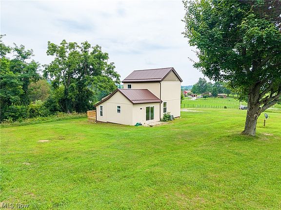 5th image of 41381 Brown Rd