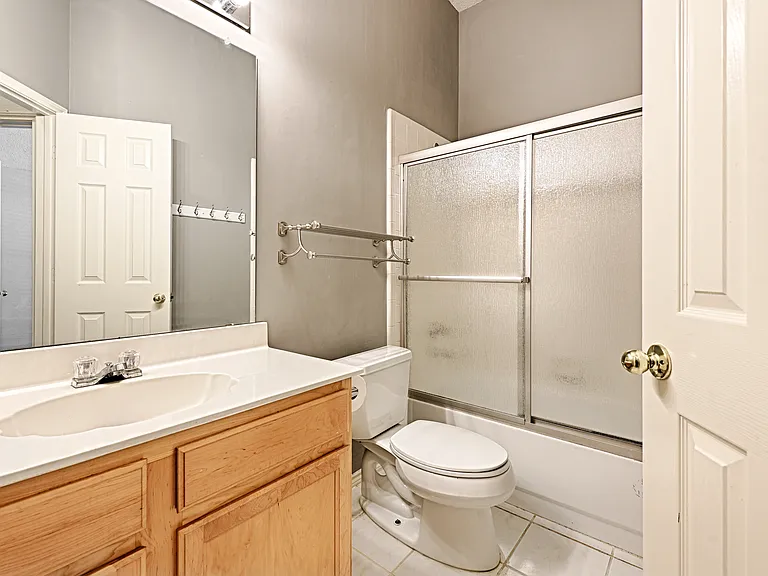 7512 Vineyard Dr — Photo 14