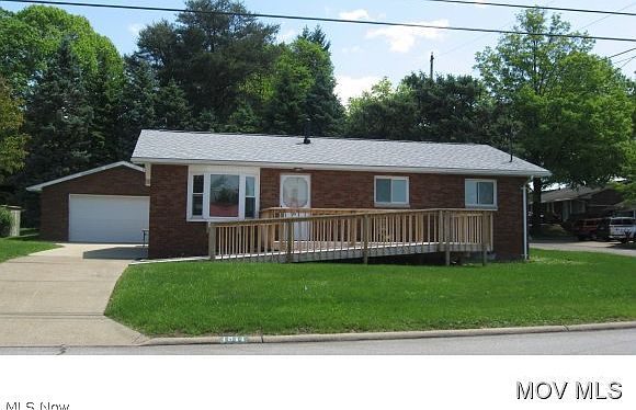 1st image of 1811 Division Street Ext