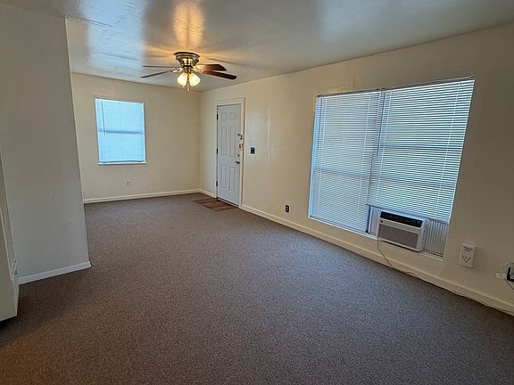 3rd image of 100 19th St