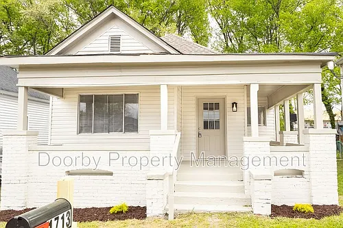 1713 Carson Ave Photo 1