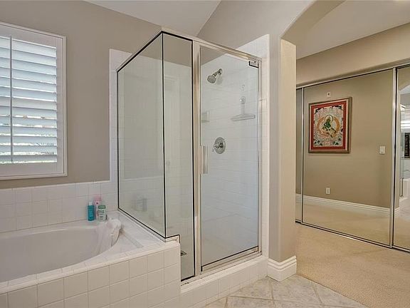 2nd image of 7 Padua Ct