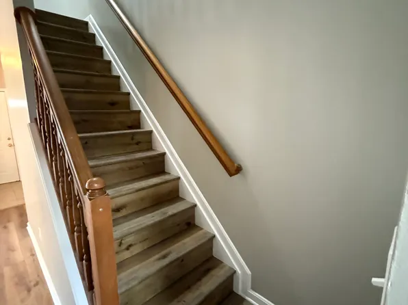 7006 Flag Harbor Dr, District Heights, MD 20747