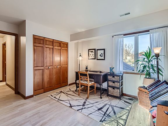 5th image of 116 Millington Way Unit 116