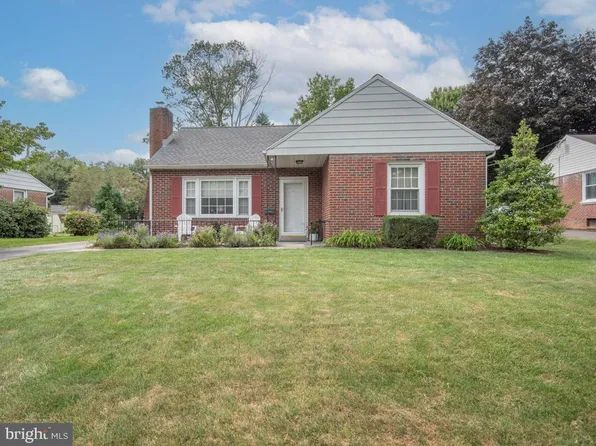 5960 Leebel Rd, East Petersburg, PA 17520