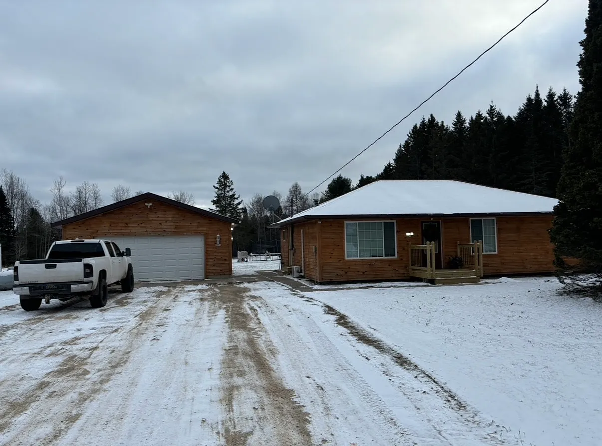 3 bed, 1176 sqft, $1,850 — Photo 4