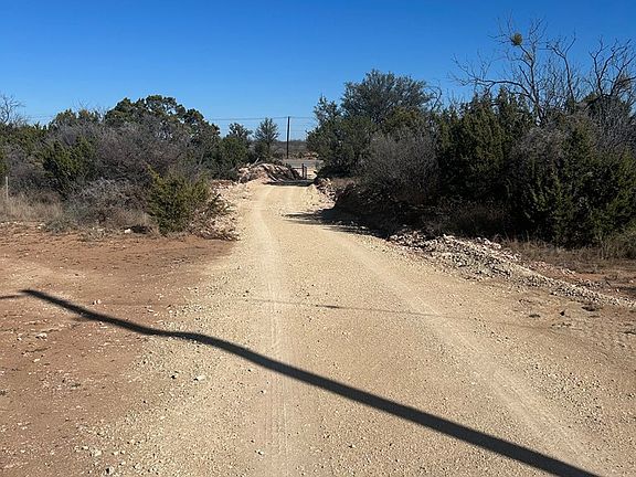 3rd image of 10303 N Us Highway 277