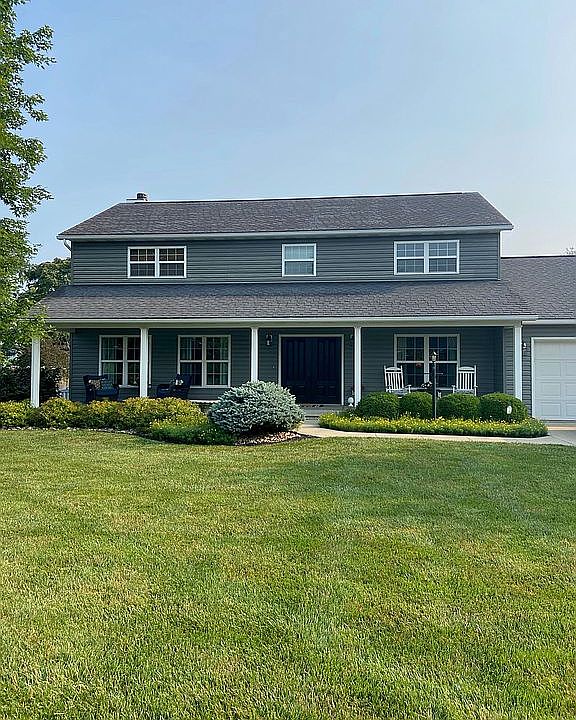1st image of 20 Masonic Park Ln