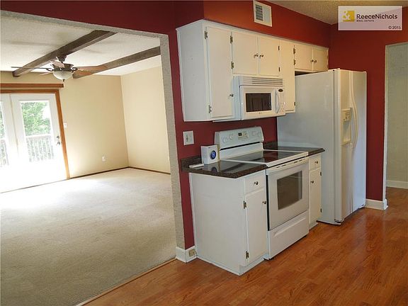 4th image of 1201 NW Somerset Ct