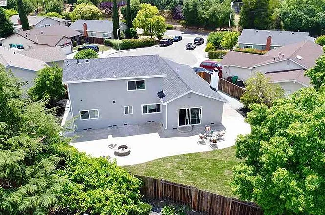 Bigelow Pl — Photo 13