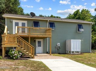 7407 Canal Ct, Emerald Isle, NC 28594