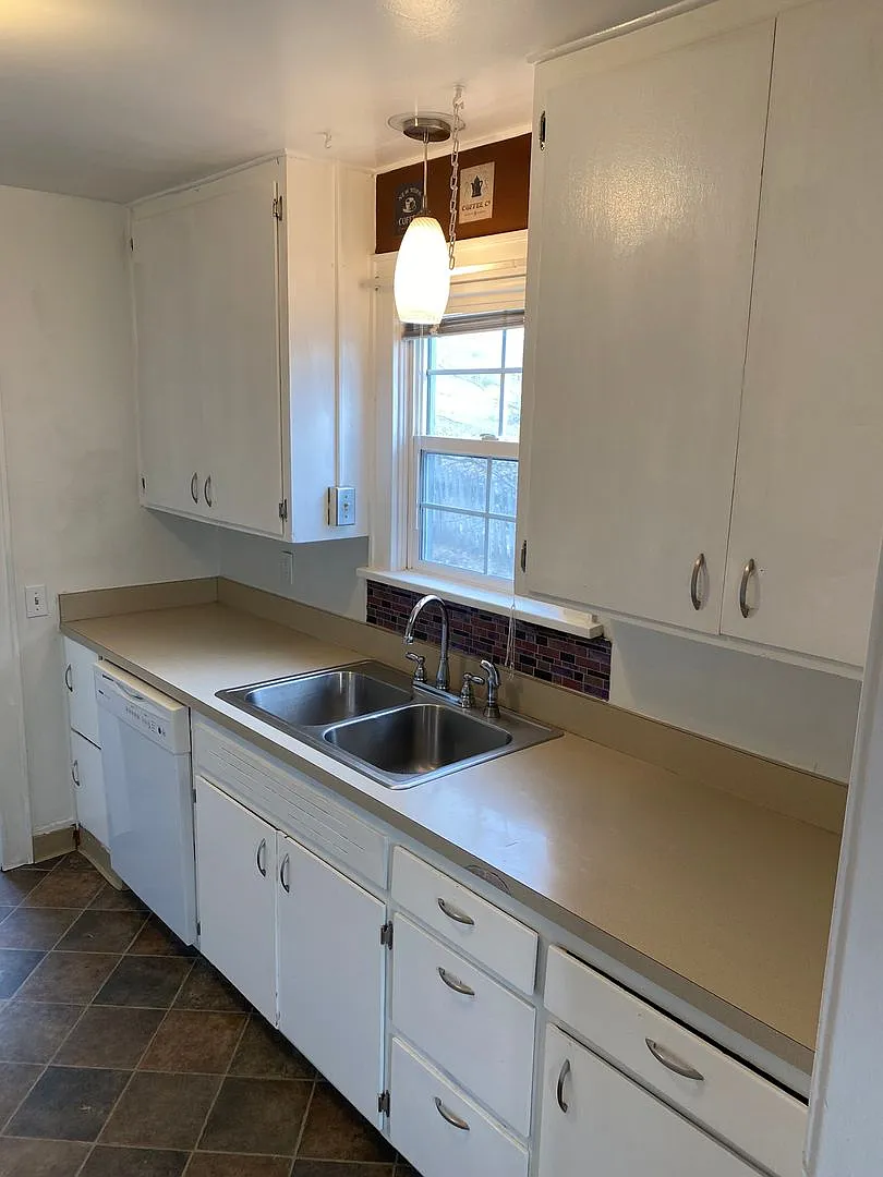2 Bed, 1 Bath Home with Garage, Large Yard & Deck $1,199/Month — Photo 3