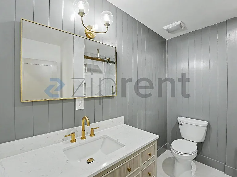1676 W 24th St — Photo 21