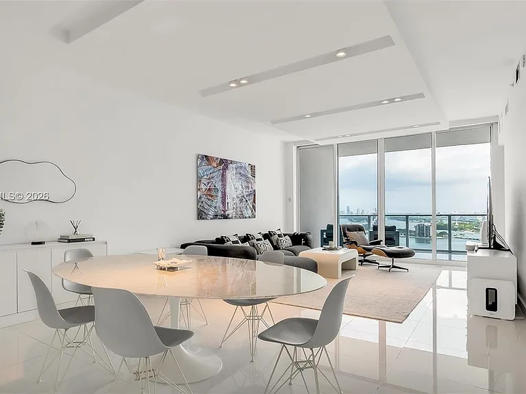 2020 N Bayshore Dr #2603 — Photo 17