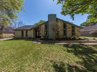 15714 Heatherdale Dr, Houston, TX 77059