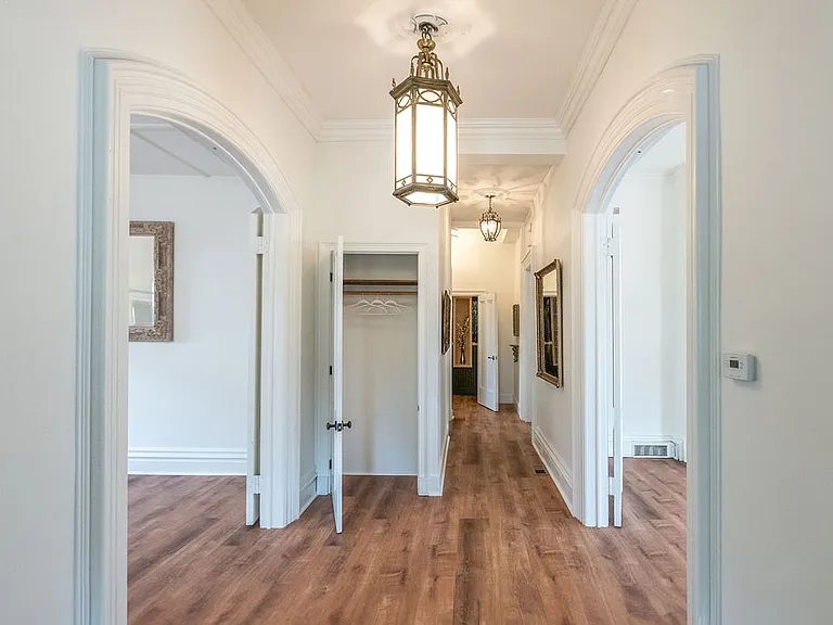 29 Lincoln Ave #1 — Photo 32