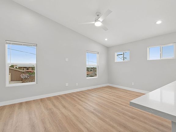 4th image of 6608 Comly Ct